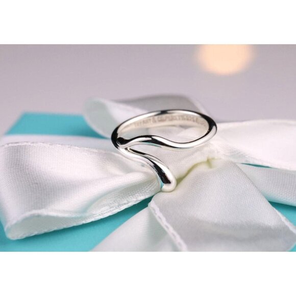 Tiffany & Co. Elsa Peretti Open Teardrop Snake Ring in Sterling Silver Size 6 - Picture 2 of 11